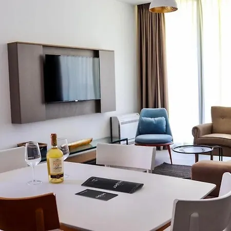 Πανσιόν Vesper 4*