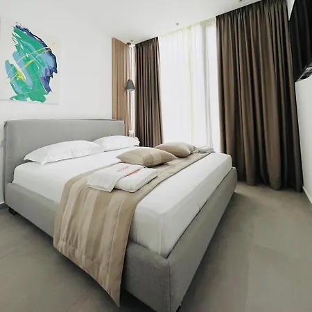 Πανσιόν Vesper Dhërmi